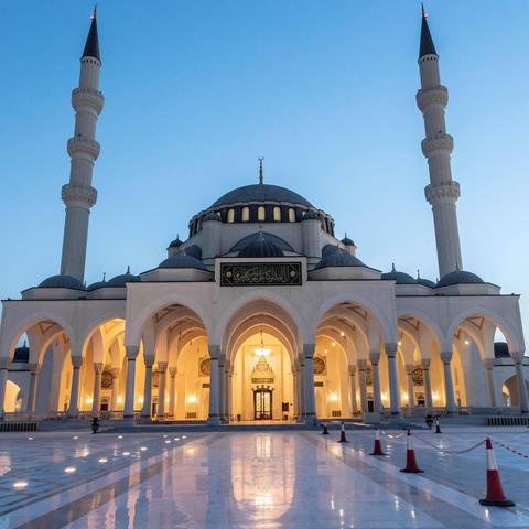 دعاء الخروج من المسجد والدخول إليه من السنة النبوية الكريمة